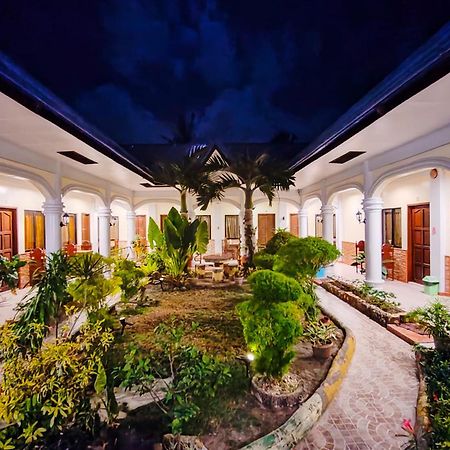 Mbg Travellers Inn Powered By Cocotel Puerto Princesa Exterior photo