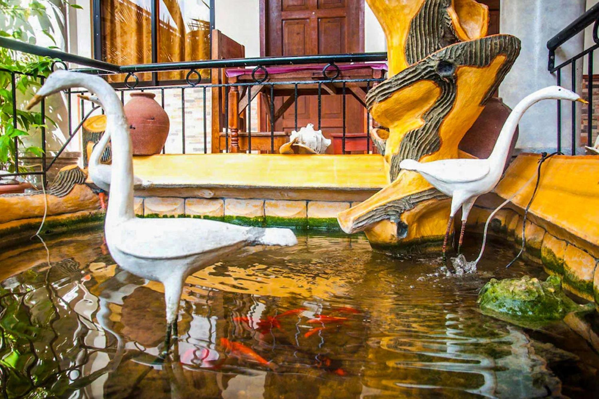 Mbg Travellers Inn Powered By Cocotel Puerto Princesa Exterior photo