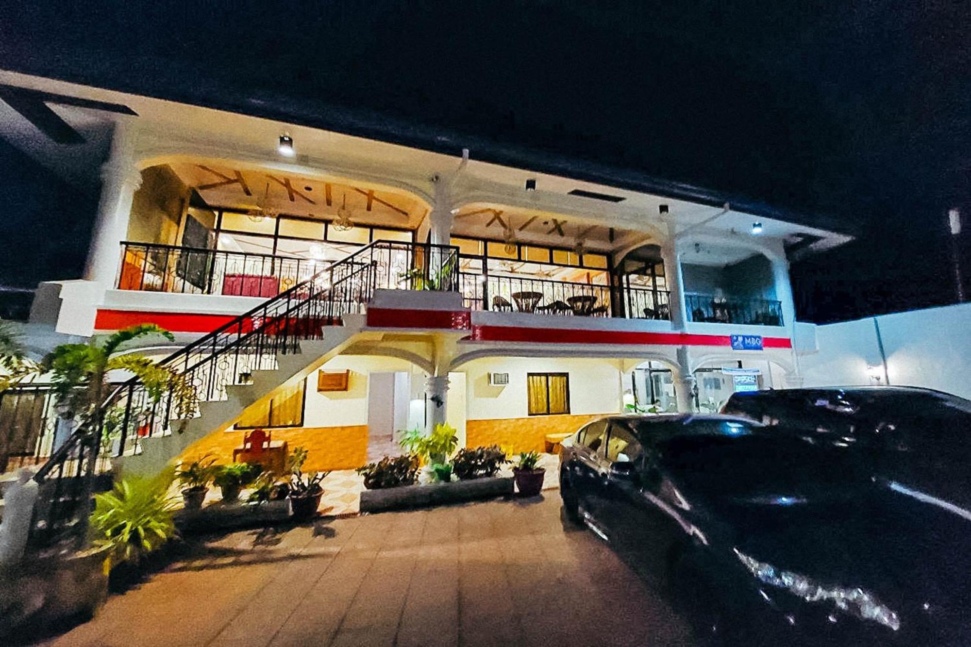 Mbg Travellers Inn Powered By Cocotel Puerto Princesa Exterior photo